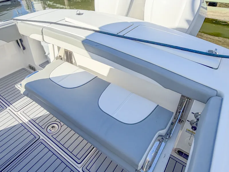 Slide: The Image of Regulator Marine 28 Forward Seating 2020 - 8376601