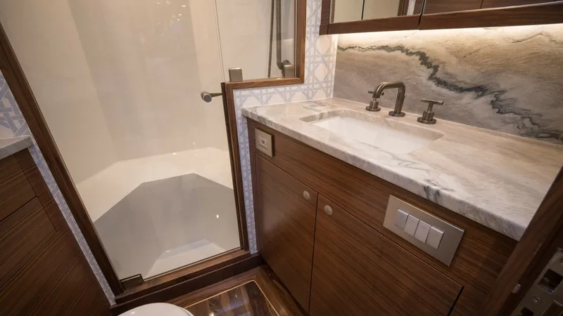 Slide: The Image of 2026 Winter Custom Yachts 75 Open Convertible- MISS CARRIE- Master Stateroom Head - 8439672