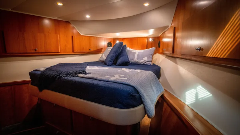 Slide: The Image of Navigator 5100 Motor Yacht 2008 - 8381806