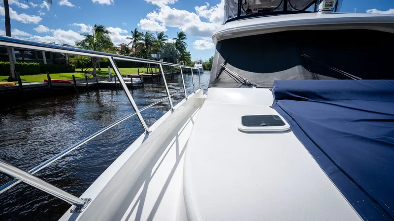 Slide: The Image of Navigator 5100 Motor Yacht 2008 - 8381780
