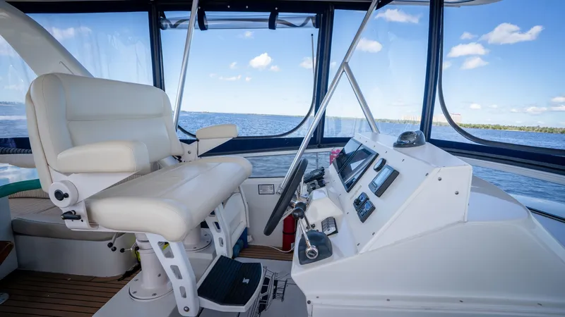 Slide: The Image of Navigator 5100 Motor Yacht 2008 - 8381775