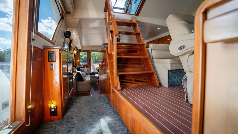 Slide: The Image of Navigator 5100 Motor Yacht 2008 - 8381793