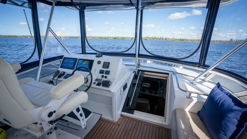 Slide: The Image of Navigator 5100 Motor Yacht 2008 - 8381774