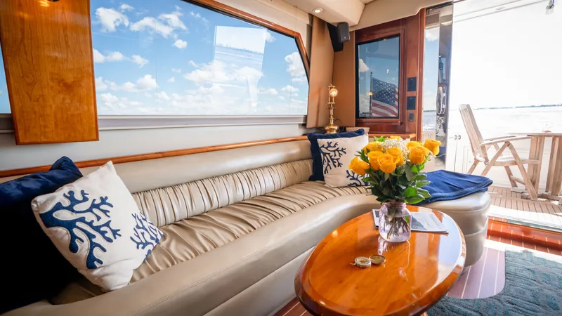 Slide: The Image of Navigator 5100 Motor Yacht 2008 - 8381786
