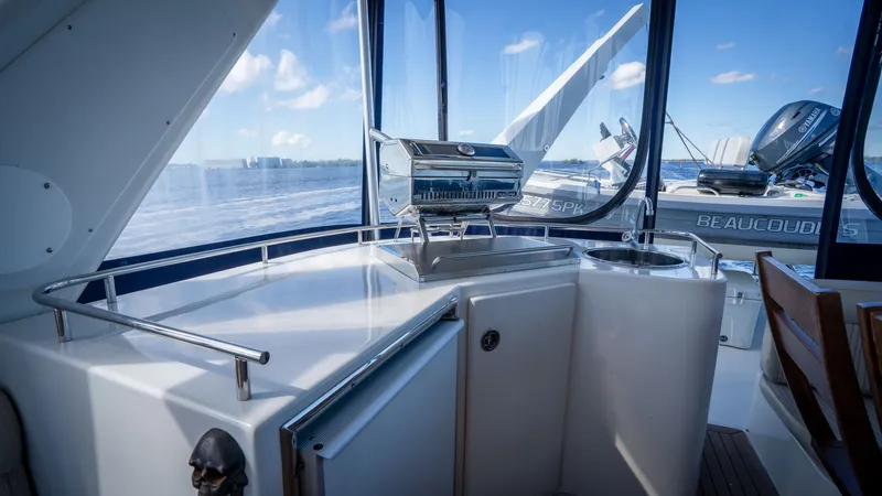 Slide: The Image of Navigator 5100 Motor Yacht 2008 - 8381772