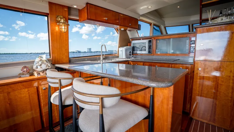 Slide: The Image of Navigator 5100 Motor Yacht 2008 - 8381789