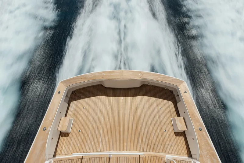 Slide: The Image of Viking 76 Enclosed Bridge 2012 - 8382622