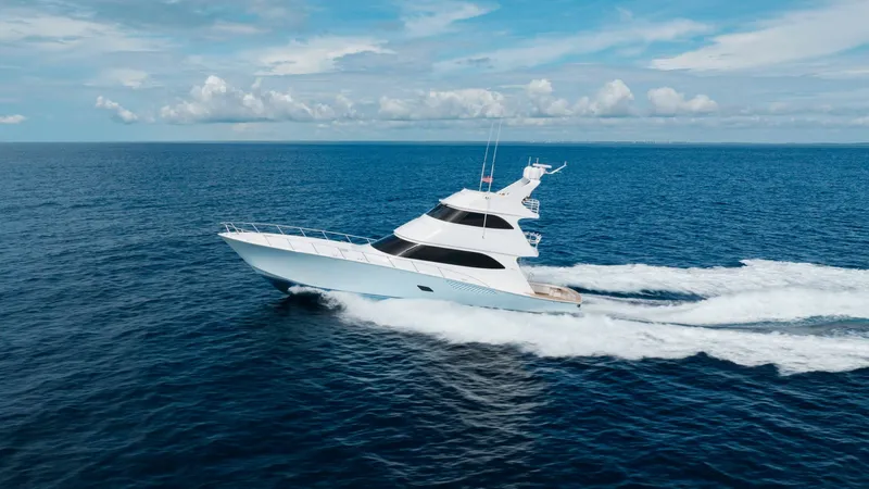 The Image of Viking 76 Enclosed Bridge 2012 - undefined