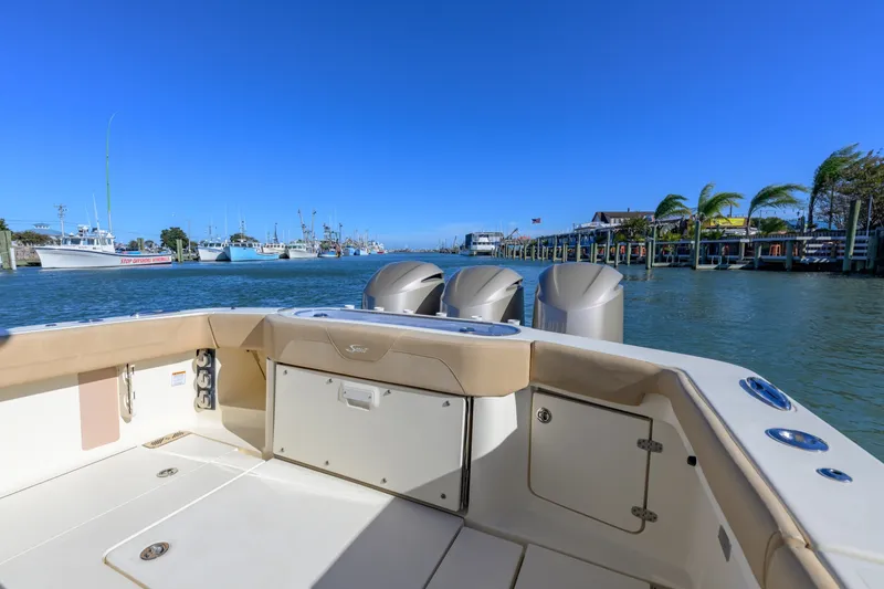 Slide: The Image of Scout 355 LXF 2018 - 8391234