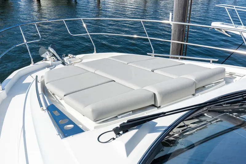 Slide: The Image of Prestige 460 2022 - 8437564