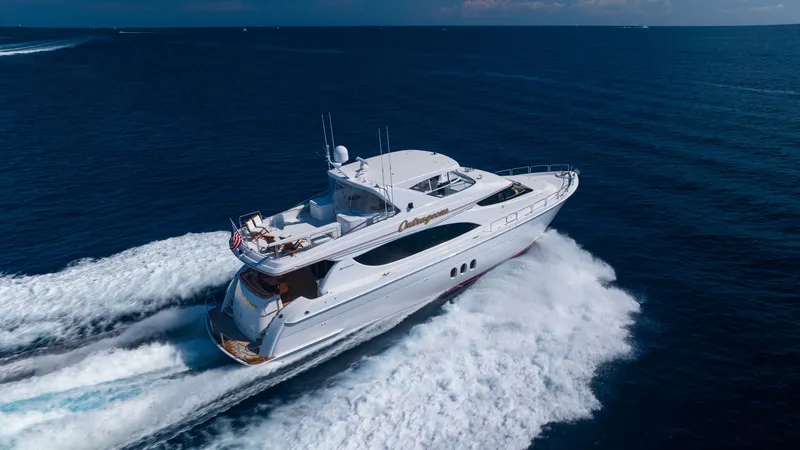Slide: The Image of Hatteras 80 Motor Yacht 2005 - 8435959