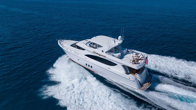 Slide: The Image of Hatteras 80 Motor Yacht 2005 - 8436078
