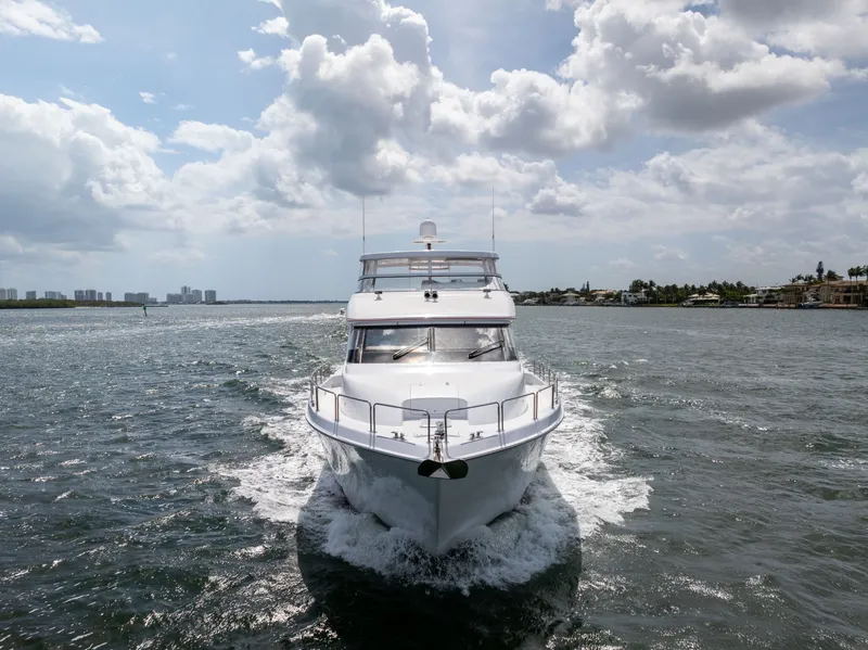 Slide: The Image of Hatteras 80 Motor Yacht 2005 - 8436778