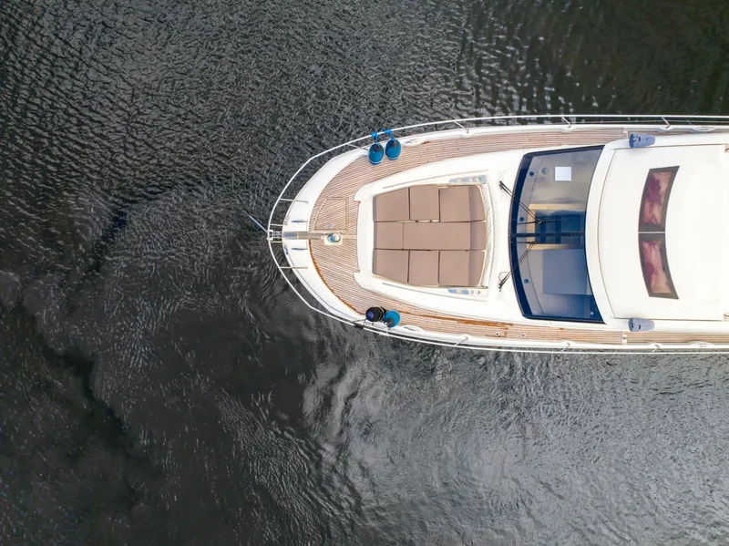 Slide: The Image of Prestige 520S 2019 - 8437091