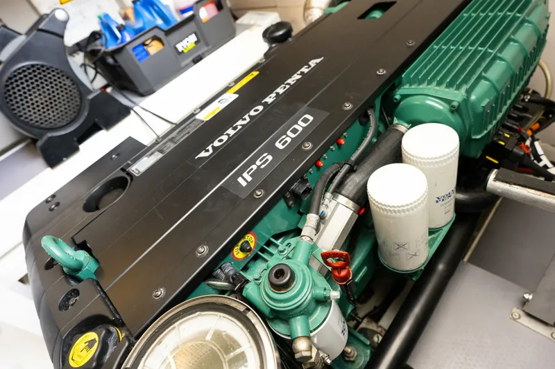 Slide: The Image of Prestige 520S 2019 - 8437121