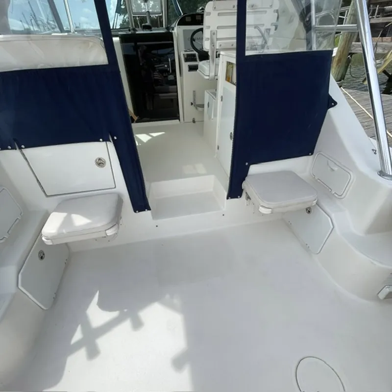 Slide: The Image of Pursuit 3370 Offshore 2005 - 8437057
