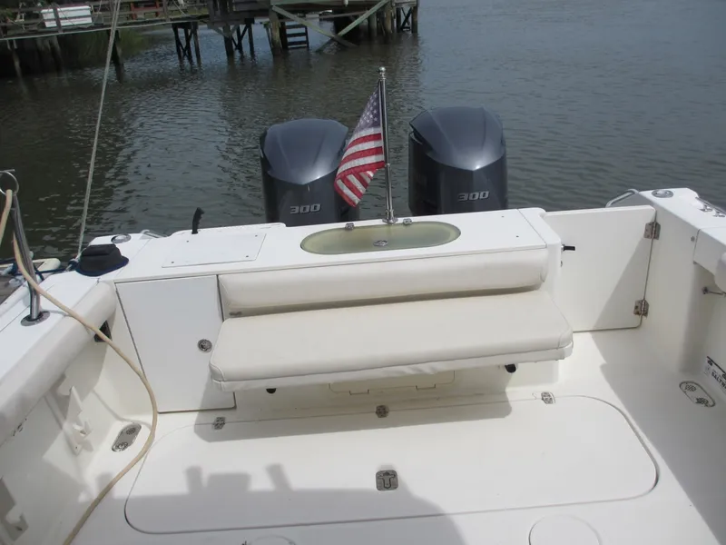Slide: The Image of Pursuit 3370 Offshore 2005 - 8437055