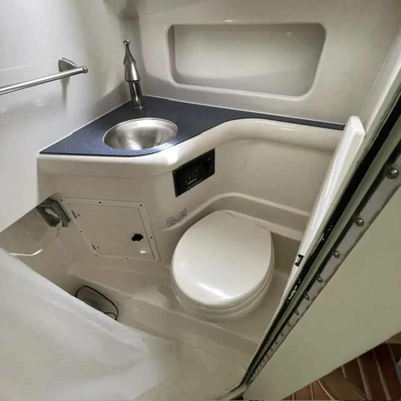 Slide: The Image of Pursuit 3370 Offshore 2005 - 8437071