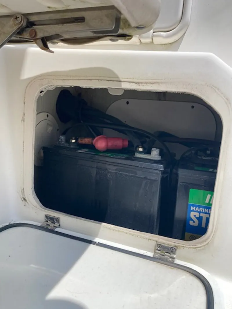Slide: The Image of Pursuit 3370 Offshore 2005 - 8437067