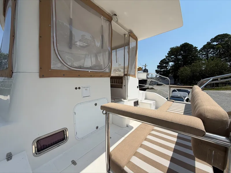 Slide: The Image of Endeavour Catamaran Corp 44 2014 - 8437517