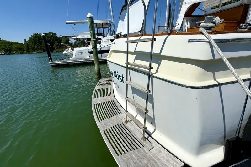 Slide: The Image of Chris-Craft 47 Commander 1967 - 8437712