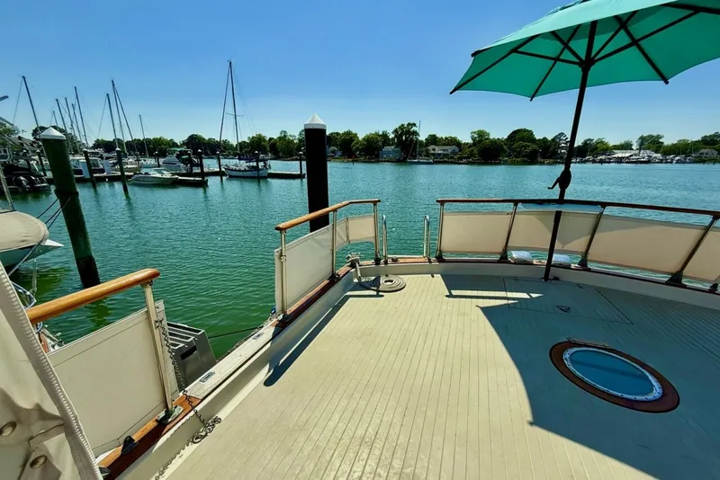 Slide: The Image of Chris-Craft 47 Commander 1967 - 8437714