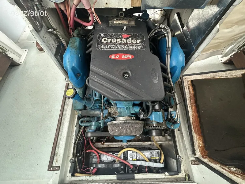 Slide: The Image of 26' Shamrock main engine2 - 8438035