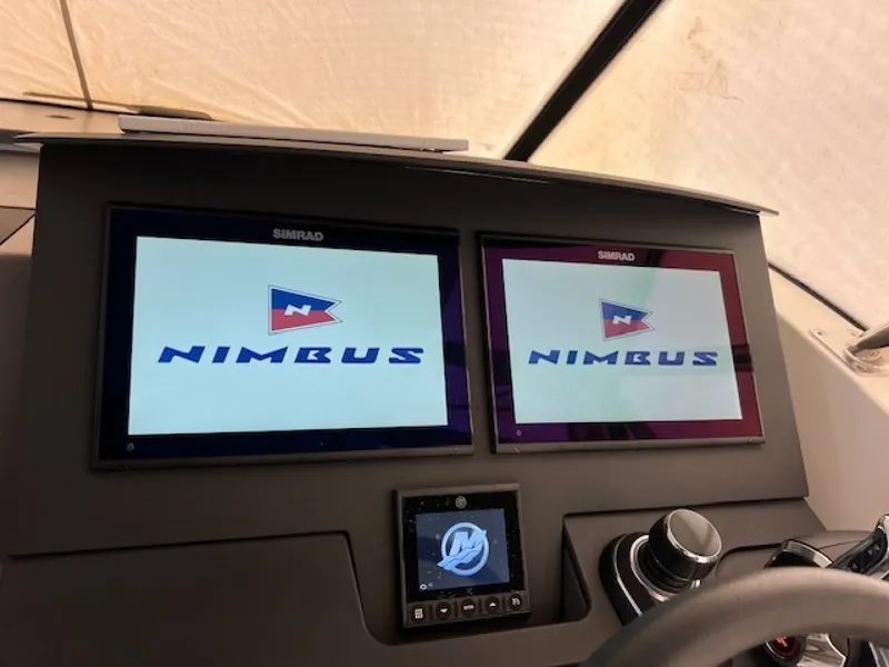 Slide: The Image of Nimbus Tender 11 2023 - 8438016
