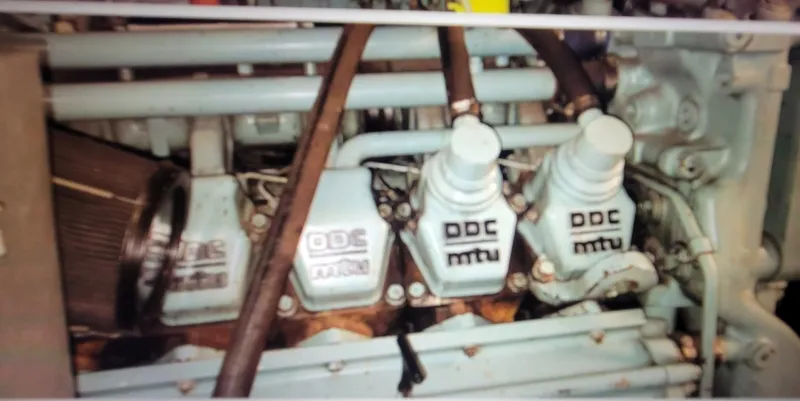 Slide: The Image of Blount Marine Passenger 1978 - 8502466