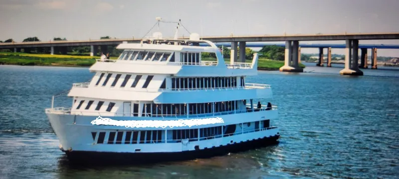 Slide: The Image of Blount Marine Passenger 1978 - 8501865
