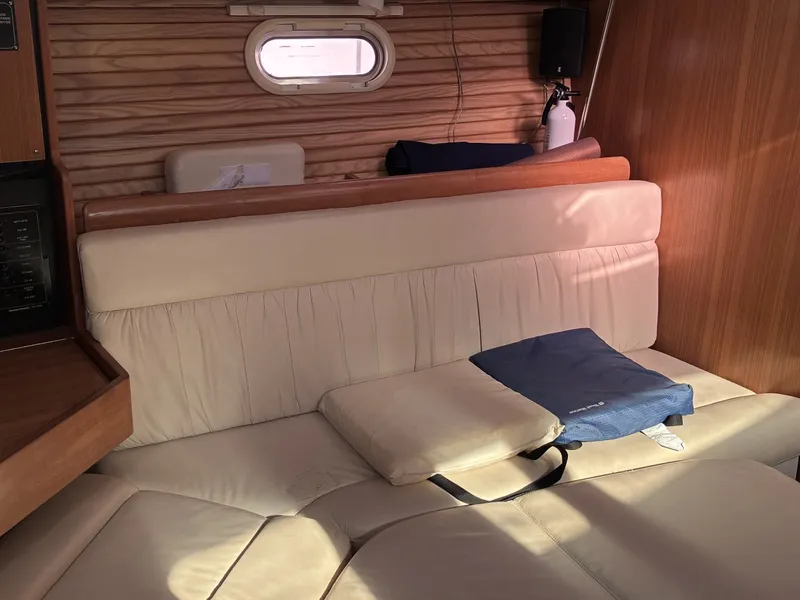 Slide: The Image of Catalina 350 mkII 2008 - 8504658