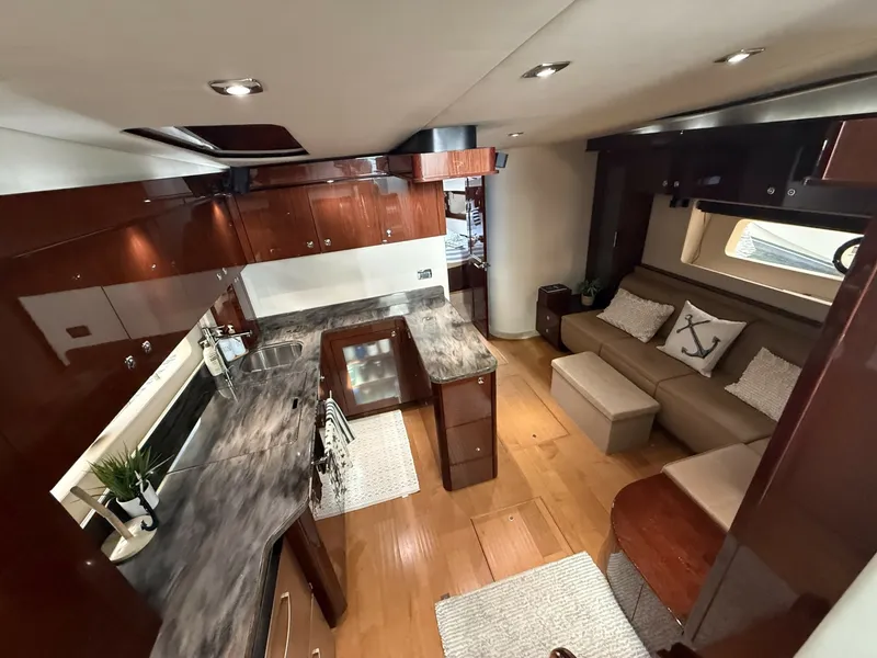 Slide: The Image of Sea Ray 580 Sundancer 2013 - 8504768