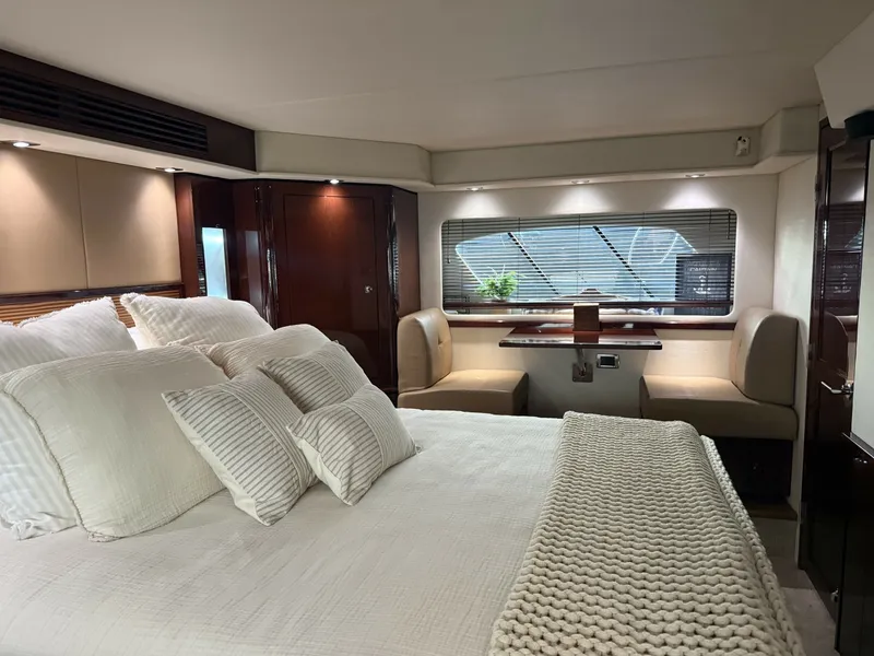 Slide: The Image of Sea Ray 580 Sundancer 2013 - 8504761