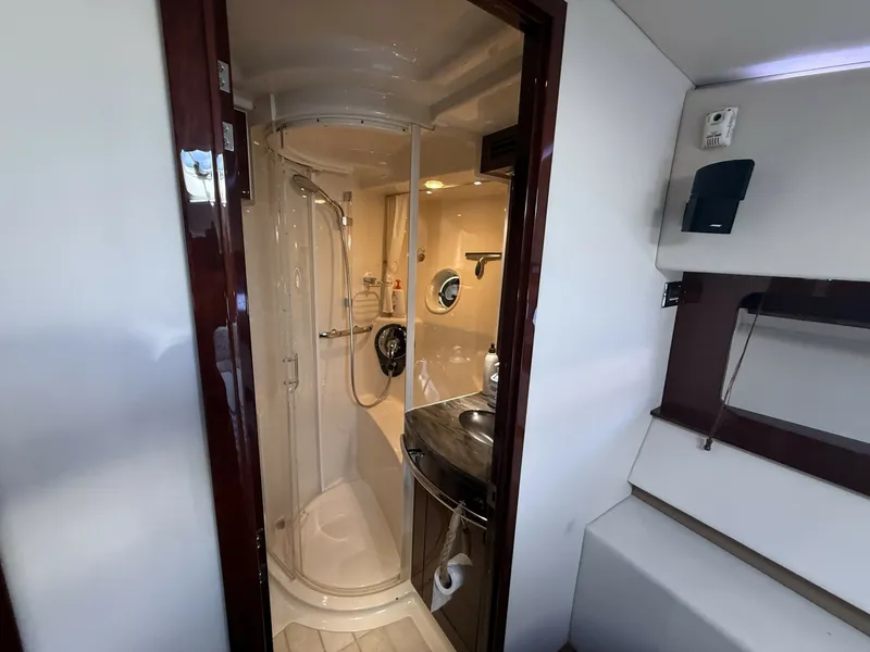 Slide: The Image of Sea Ray 580 Sundancer 2013 - 8504755