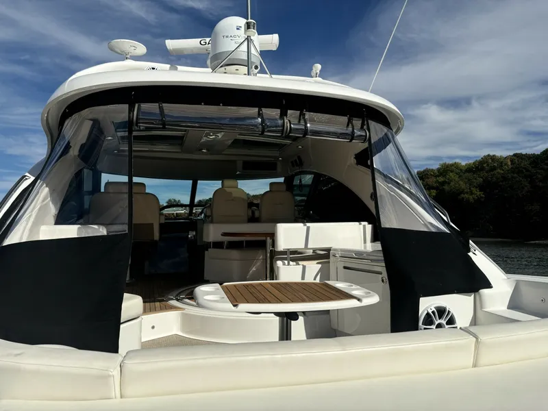 Slide: The Image of Sea Ray 580 Sundancer 2013 - 8504781