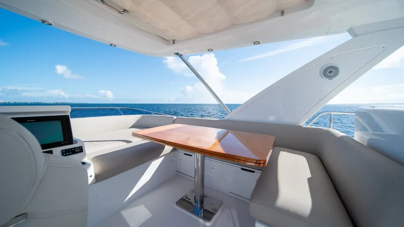 Slide: The Image of Azimut 50 Flybridge 2020 - 8673607
