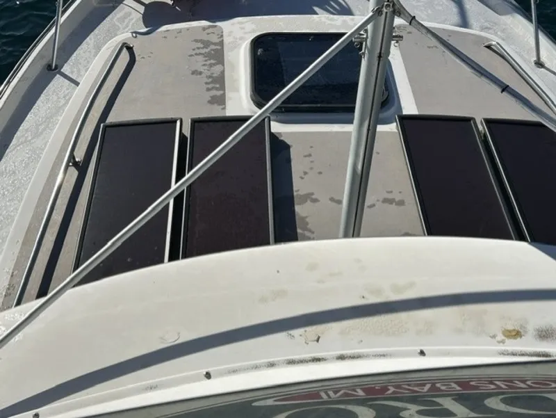 Slide: The Image of Mainship 34 Trawler 1979 - 8509634