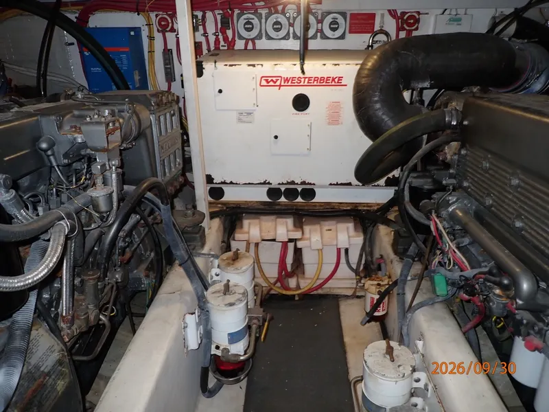 Slide: The Image of 42' Sabre engine room aft - 8509845