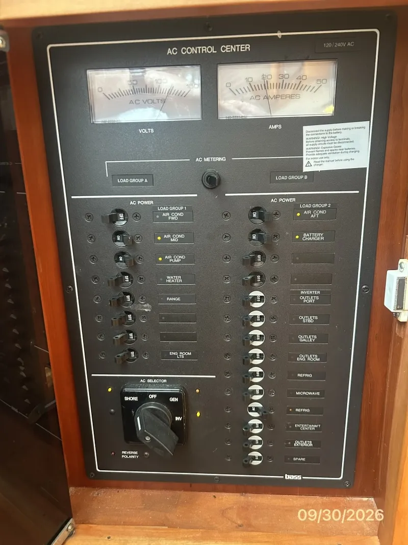 Slide: The Image of 42' Sabre electrical panel2 - 8509843