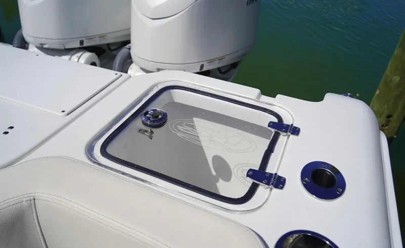 Slide: The Image of Sea Hunt Gamefish 30FS 2024 - 8509947