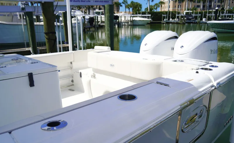 Slide: The Image of Sea Hunt Gamefish 30FS 2024 - 8509932