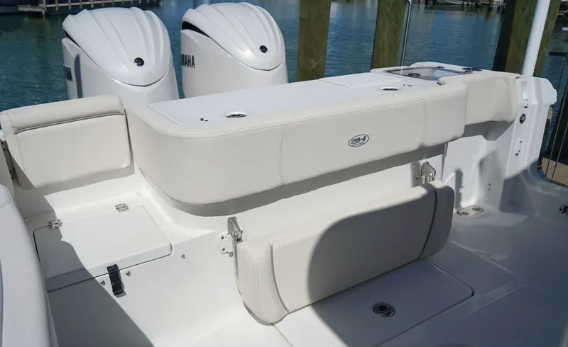 Slide: The Image of Sea Hunt Gamefish 30FS 2024 - 8509943