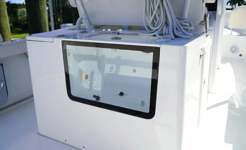 Slide: The Image of Sea Hunt Gamefish 30FS 2024 - 8509936