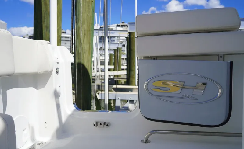 Slide: The Image of Sea Hunt Gamefish 30FS 2024 - 8509971