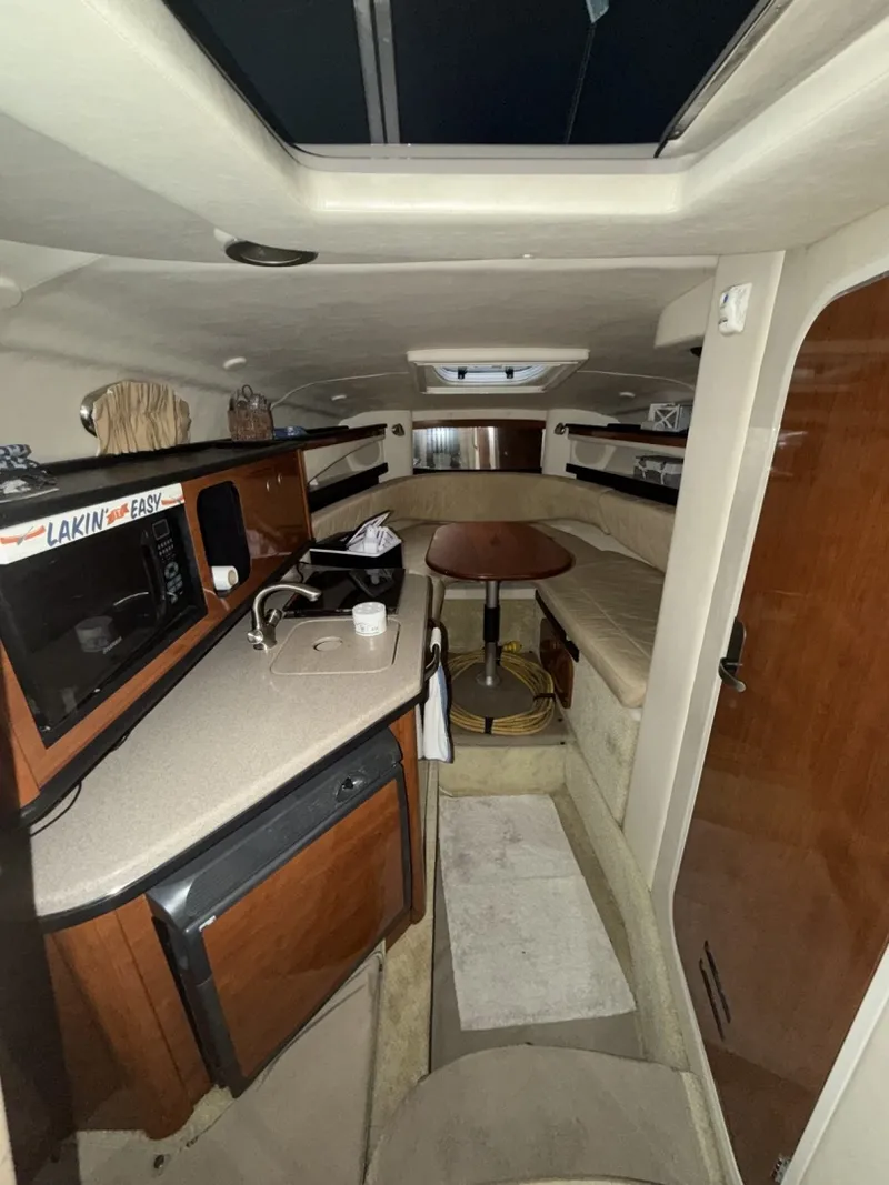 Slide: The Image of Sea Ray Sundancer 260 2007 - 8510018