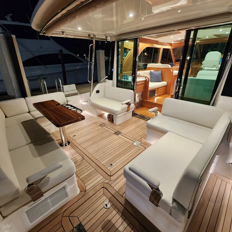 Slide: The Image of Sabre 51 Salon Express 2027 - 8510109