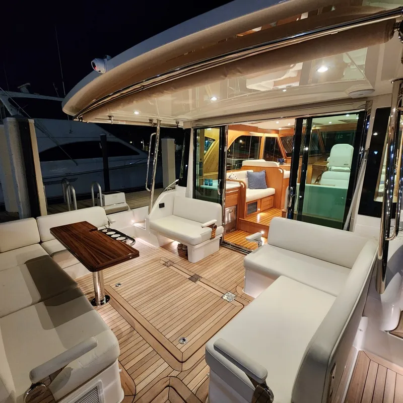 Slide: The Image of Sabre 51 Salon Express 2027 - 8510110