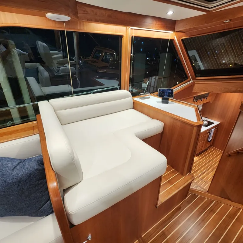 Slide: The Image of Sabre 51 Salon Express 2027 - 8510117