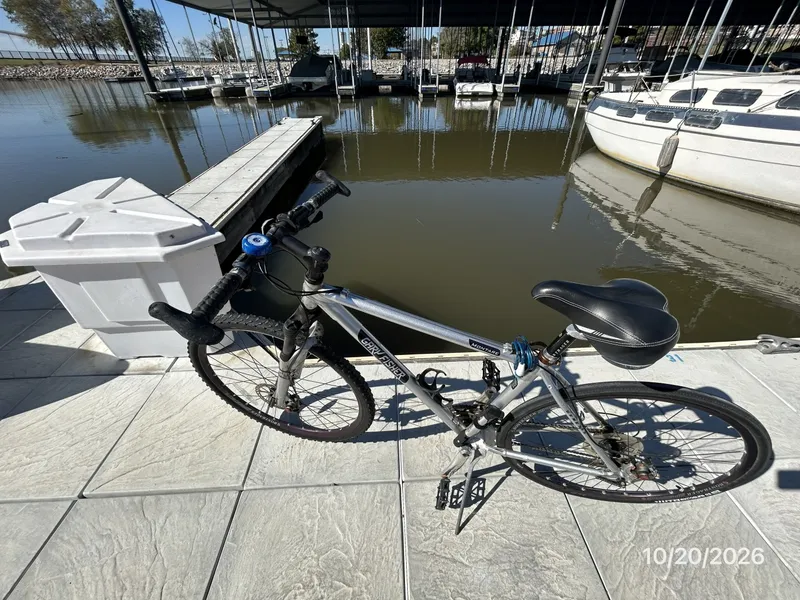 Slide: The Image of Meridian 441 bike1 - 8598457