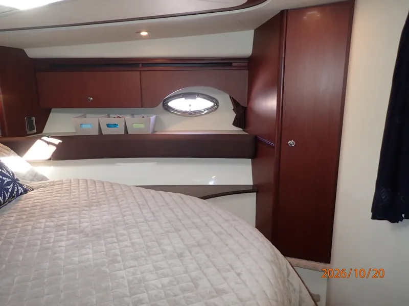Slide: The Image of Meridian 441 master stateroom starboard - 8598494
